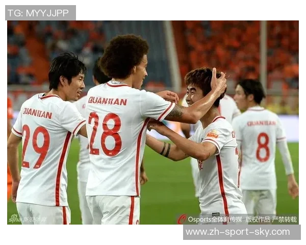 泰达与权健对决球票热销中不容错过的精彩赛事体验 泰达与权健对决球票热销中不容错过的精彩赛事体验