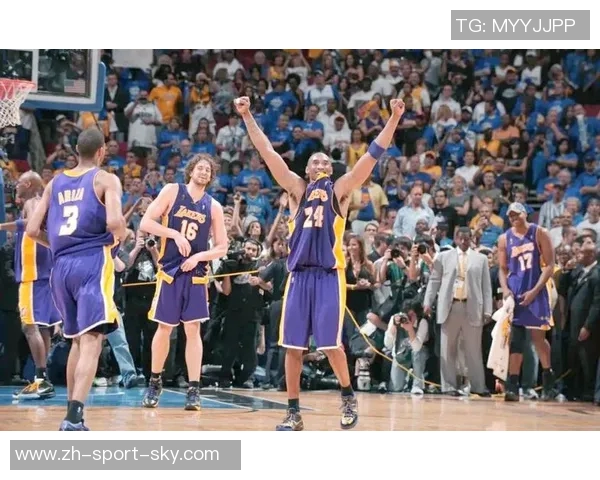 2016年勇士与湖人对决回顾:经典时刻与传奇球员的巅峰对抗 2016年勇士与湖人对决回顾:经典时刻与传奇球员的巅峰对抗